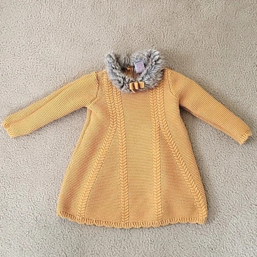 Tahari Baby Mustard Yellow Cable Knit Scallop Hem Faux Fur Collar Dress